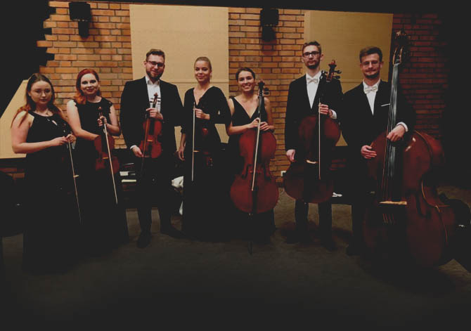 Karolina Szponar z septetem smyczkowym